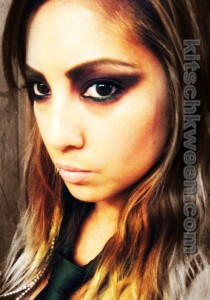 grunge makeup 2011
